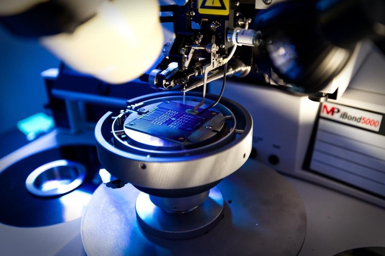 Wafer probe station in Falcomm's RF measurement lab